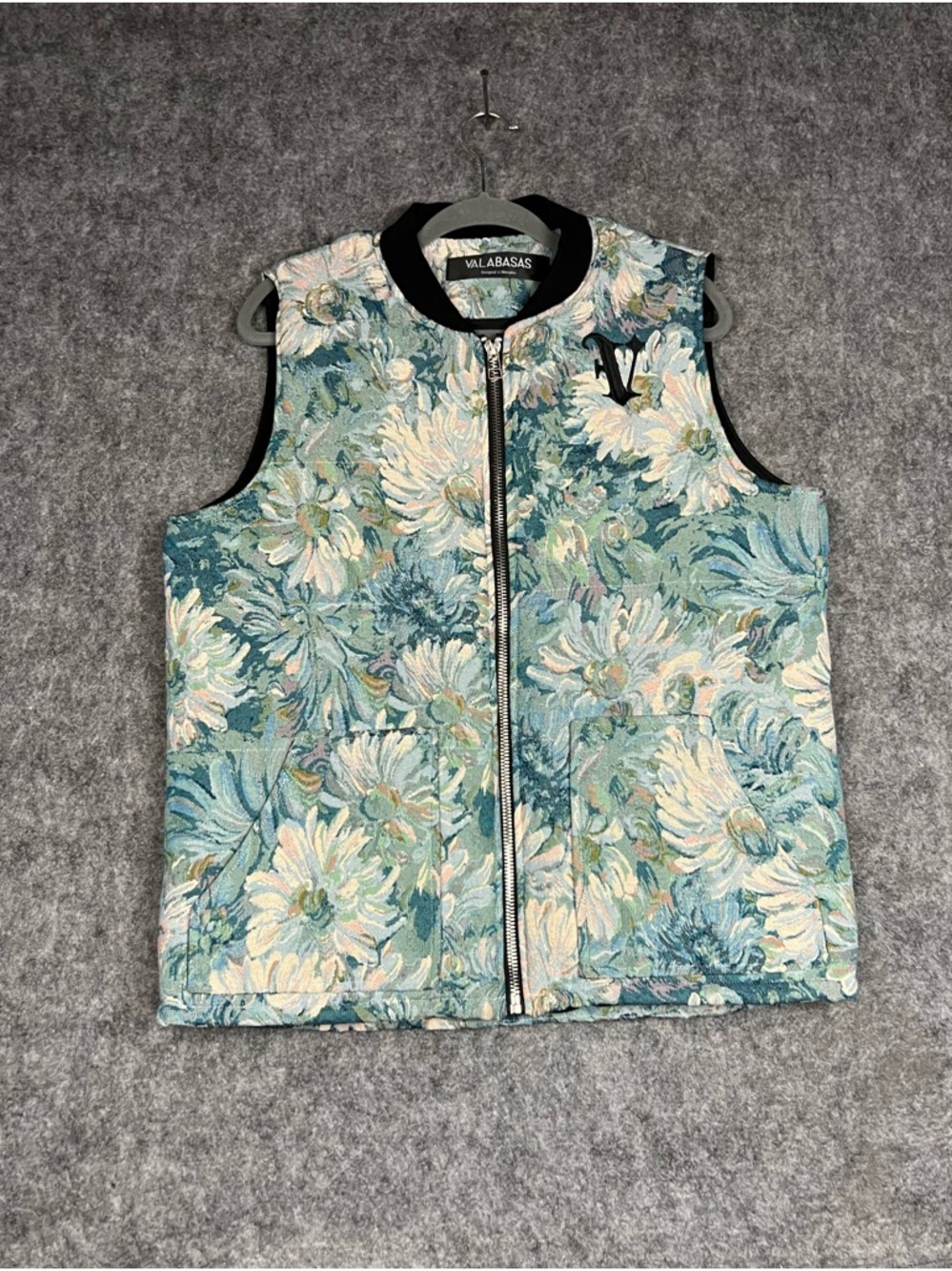 VALABASAS Floral Tapestry Zip Vest in Teal & Cream Men’s Size M